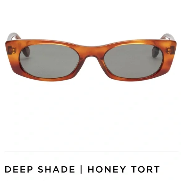 Le Specs Sunglasses - DC Outta Love Tort Uni-Sex Oval Sunglasses | Le Specs main image 3